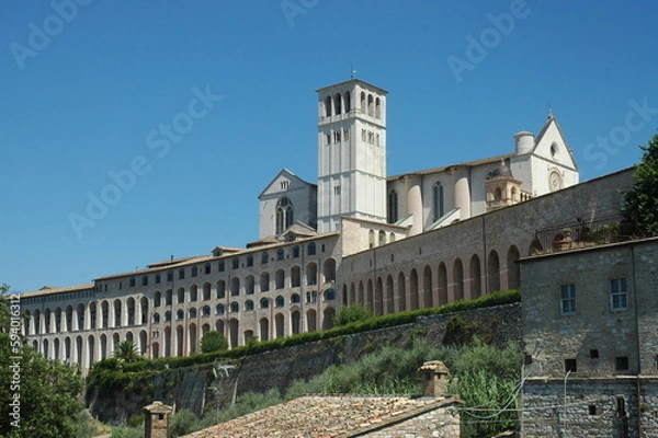 Fototapeta Panorama della Basilica  di Assisi vista dalla valle del territorio