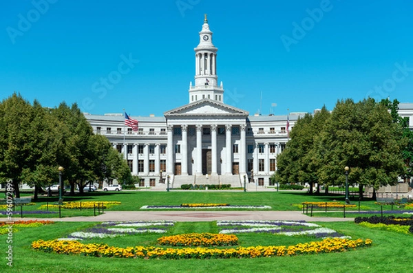 Fototapeta Colorado state capitol with colorful garden, Denver, USA.