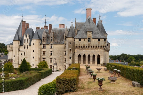 Fototapeta Indre-et-Loire - Langeais - Le chateau et son jardin