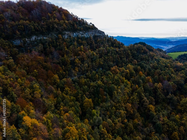 Fototapeta Autumn landscape in Puigsacalm Peak, La Garrotxa, Girona, Spain.