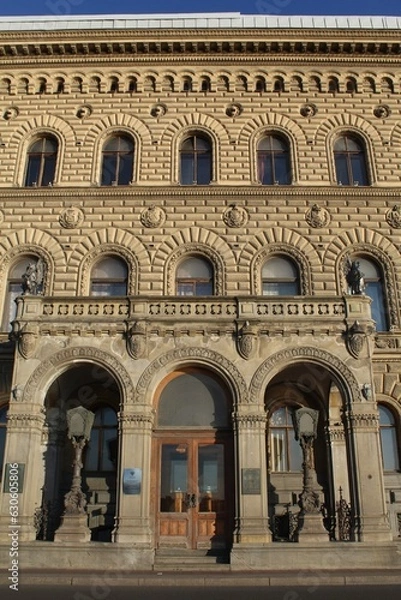 Fototapeta Old Historic Building Facade of Soft Yellow and White Color with Windows in Saint Petersburg, Russia. Classic Russian City House Exterior, Front View of Traditional European Style Building in Russia.