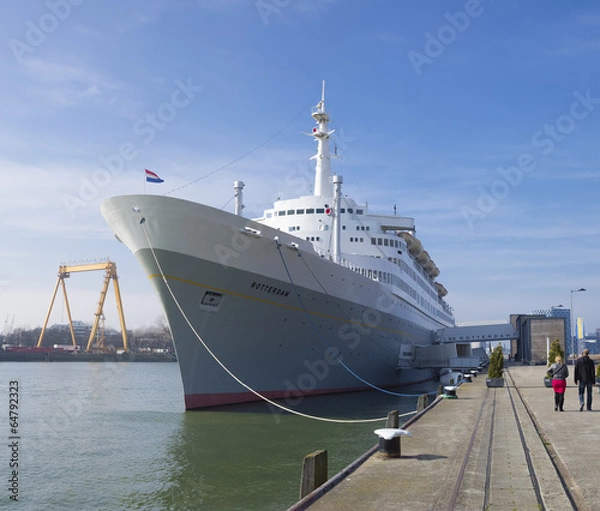 Obraz passenger ship in Rotterdam