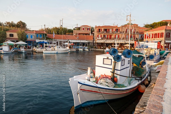 Fototapeta Traditional Greece. Lesvos island, view of town Molyvos (Mithymna) with old castle above