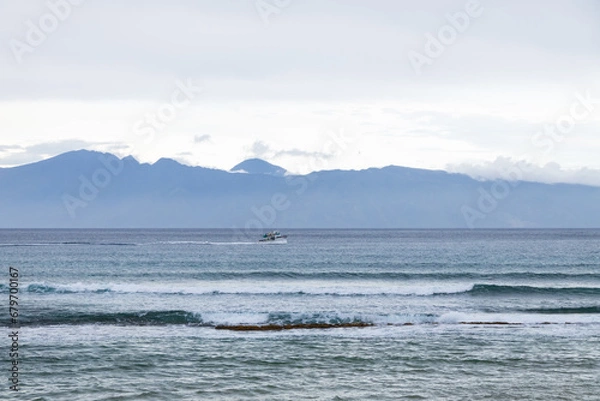 Fototapeta Hawaiian island and Pacific Ocean