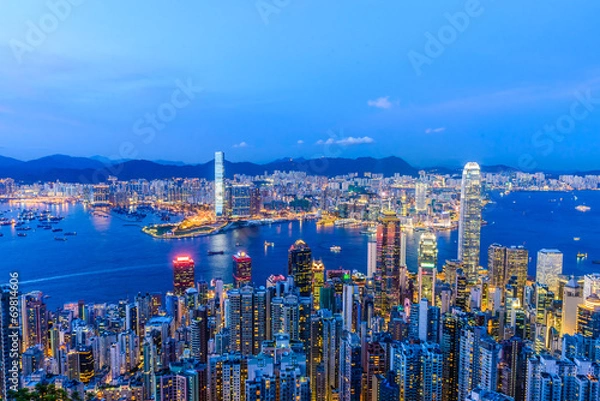 Fototapeta HONG KONG -August 8: Scene of the Victoria Harbour on August 8,