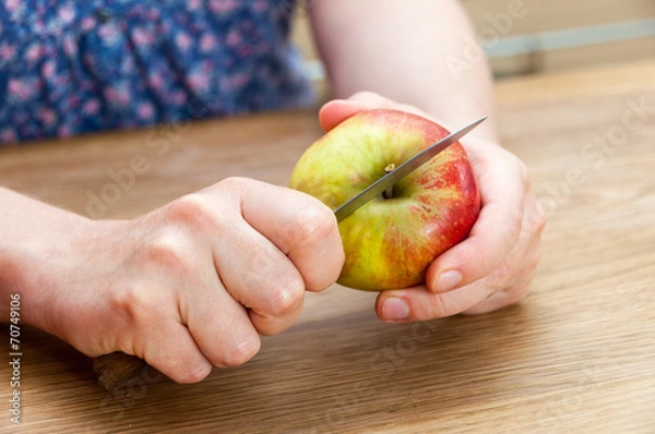 Fototapeta Cutting Apple