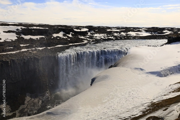 Fototapeta Dettifoss is a waterfall in Vatnajökull National Park in Northeast Iceland