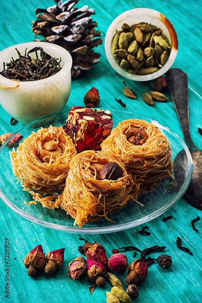 Fototapeta varieties of dry,fragrant tea leaves