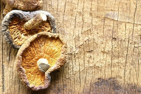 Fototapeta Shiitake on wooden table