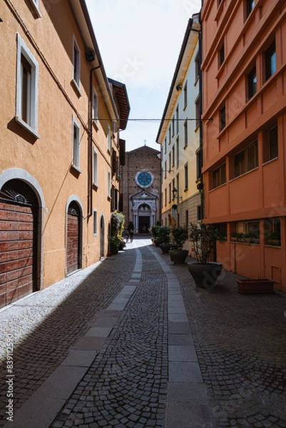 Fototapeta The center of the city of Salò, Italy, during a spring day - May 4, 2024