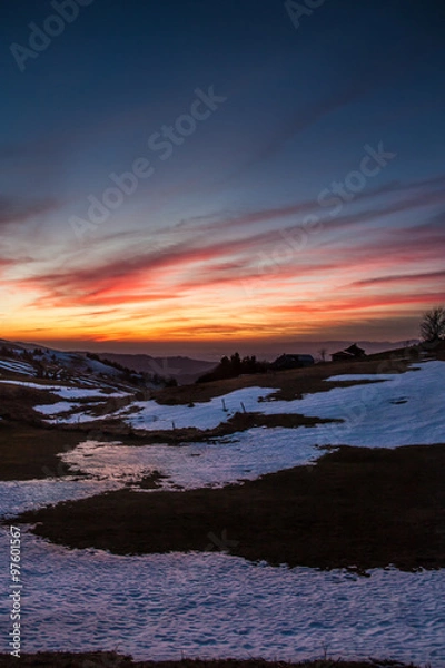 Fototapeta Sonnenuntergang In Hofsgrund